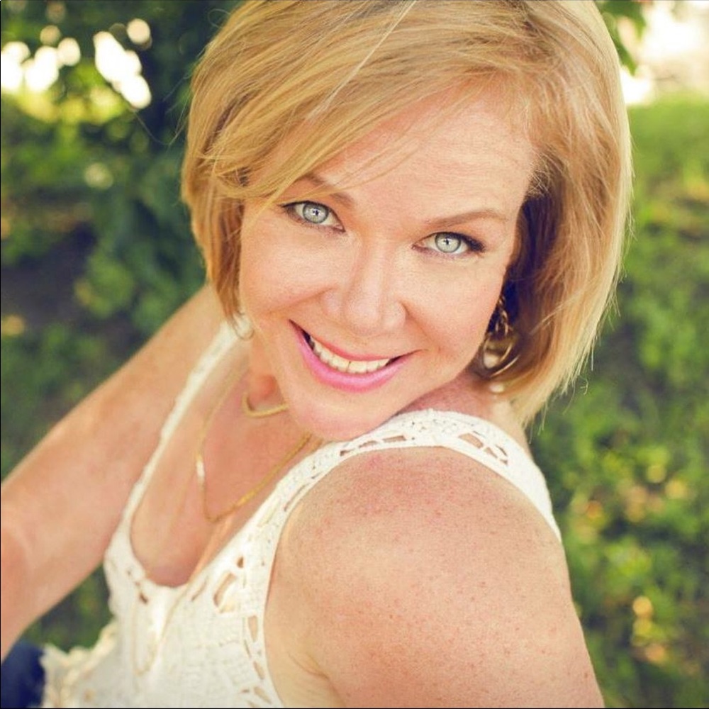 Meet your Posher, Pamela